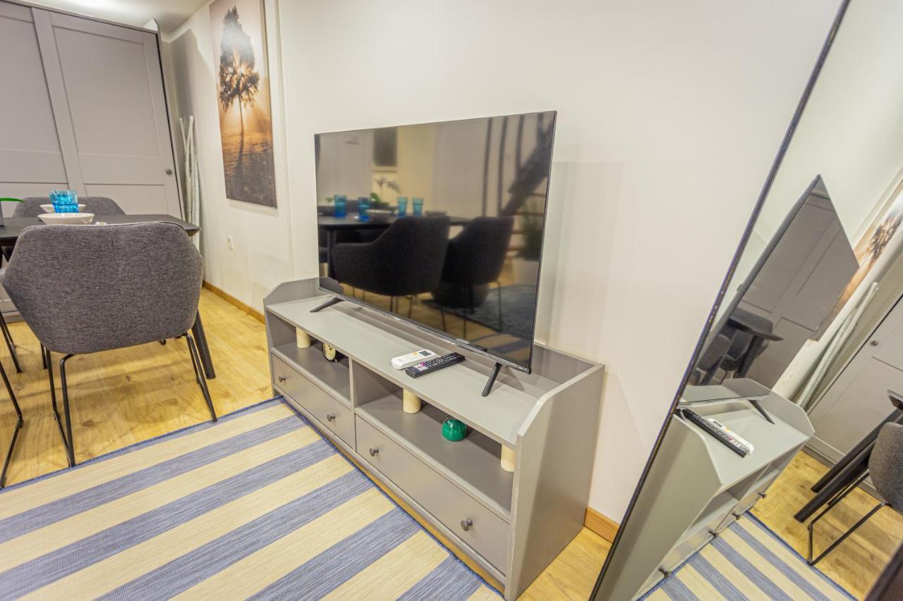 Cosy Flat In The Dob Street - Sapphire — Photos 1